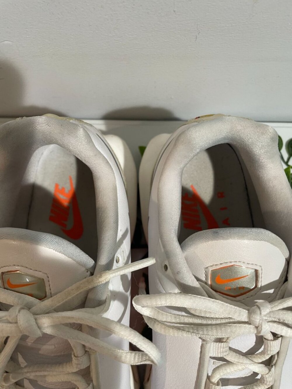 Nike Air Max Plus Tn Running Shoes White/Orange US 10 Mens Sneakers AQ1088-100 - Picture 7 of 14